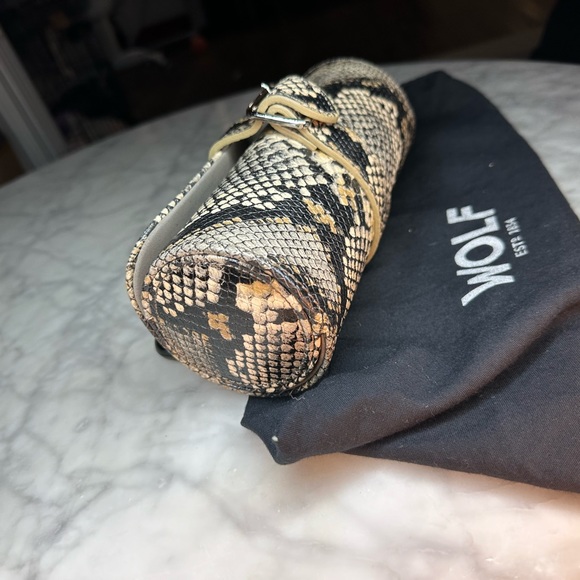 Wolf Watch Roll in Snakeskin color NWT  8Lx3W - Picture 2 of 8
